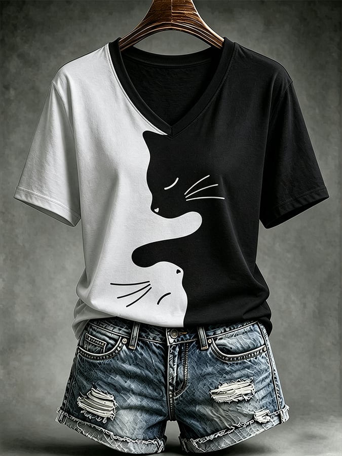 Women's Cute Cat-Print Top
