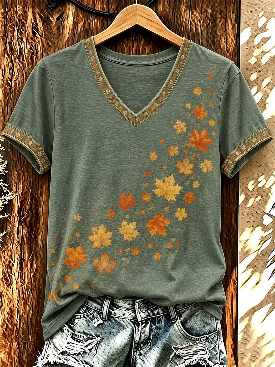 Women's Comfortable Short-sleeve T-shirt With Vintage Maple Leaf Print